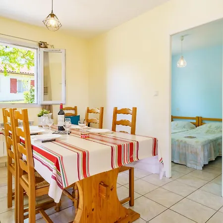 Holiday home Les 7 Nains-4 By Interhome *